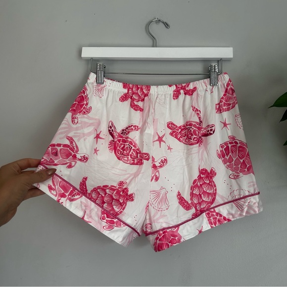 Amazon Pink Turtle Pajama Set size medium trending vacation summer pj set - Picture 10 of 12